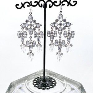 NWOT - Stunning Shiny Silver Tone Clear Rhinestone Chandelier Fishhook Earrings